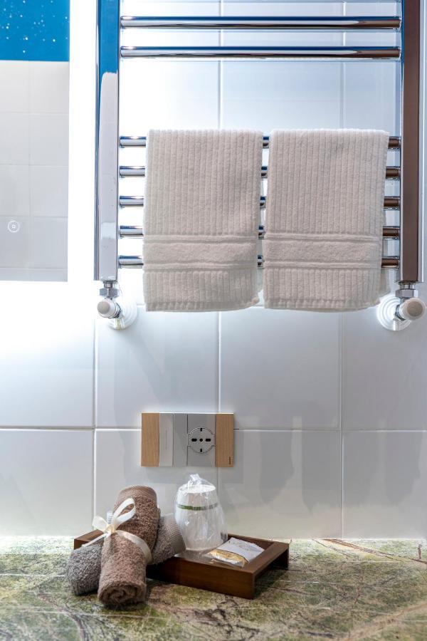 Varese Suites Dış mekan fotoğraf