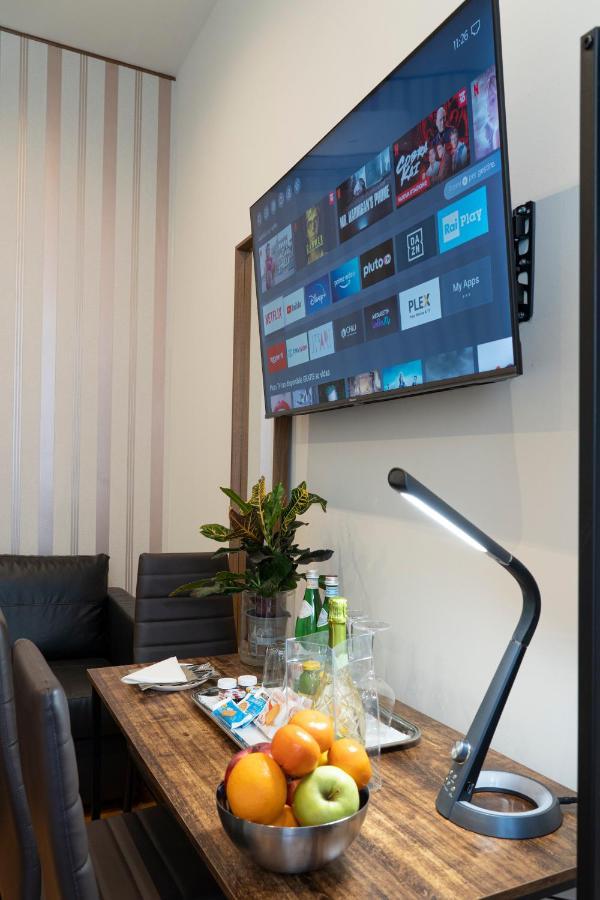 Varese Suites Dış mekan fotoğraf